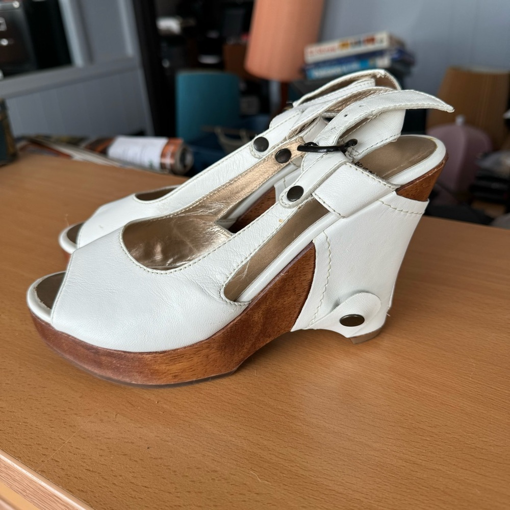 True Religion Wedge Heel Shoes - Picture 1 of 10